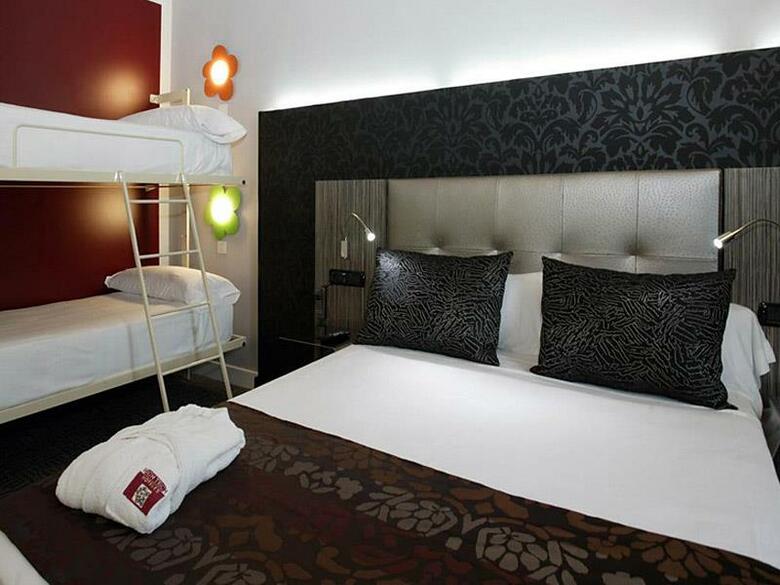 Hotel Petit Palace Museum
