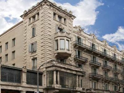 Hotel Petit Palace Museum