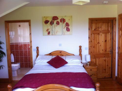 Loughrask Lodge Bed &amp; Breakfast