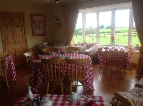 Loughrask Lodge Bed &amp; Breakfast