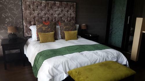 Hostal Executive Suites At 555