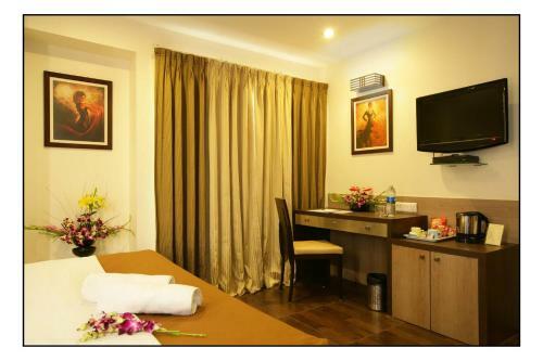 Hotel Utsav Deluxe