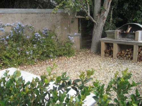 Hostal Franschhoek Rose Cottages