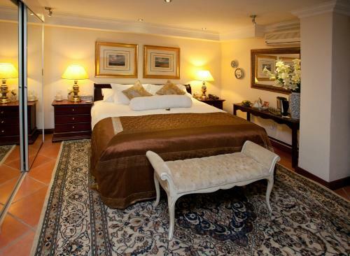 Hostal The Oasis Signature Hotel