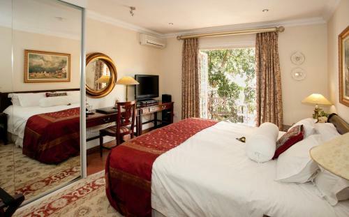 Hostal The Oasis Signature Hotel