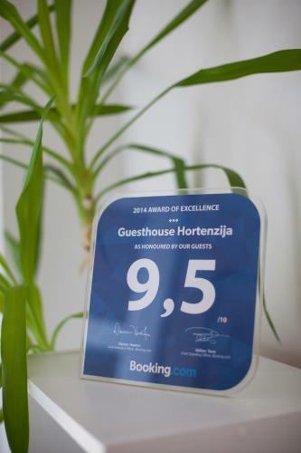 Hostal Guesthouse Hortenzija