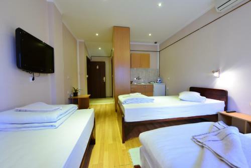 Apartments & Accommodation Stojic