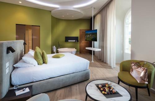 Hotel Ch�teau Et Golf De Taulane