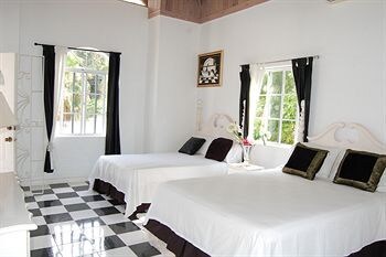 Hostal Celebrity Villa Jamaica