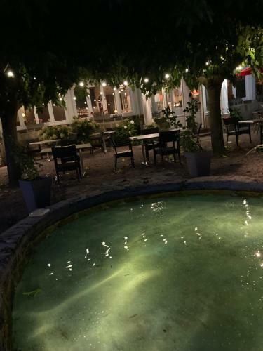 Hotel Hostellerie Du Vieux Moulin