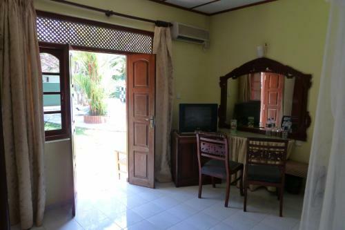 Hotel Bougain Villa