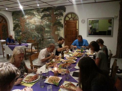 Hotel Bougain Villa