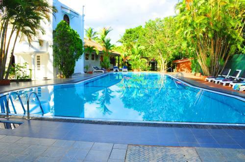 Hotel Bougain Villa