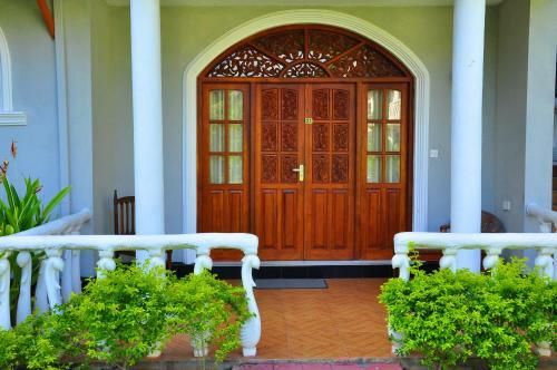 Hotel Bougain Villa