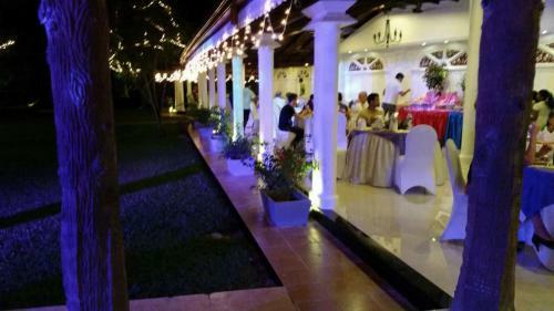 Hotel Bougain Villa