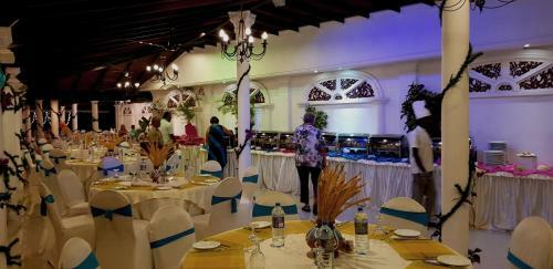 Hotel Bougain Villa