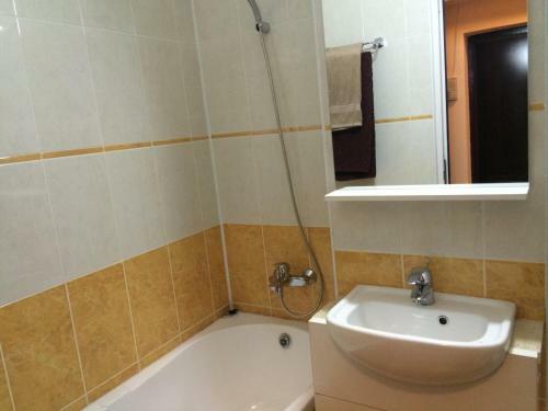 Apartamento Modern Central Studio In Ploiesti