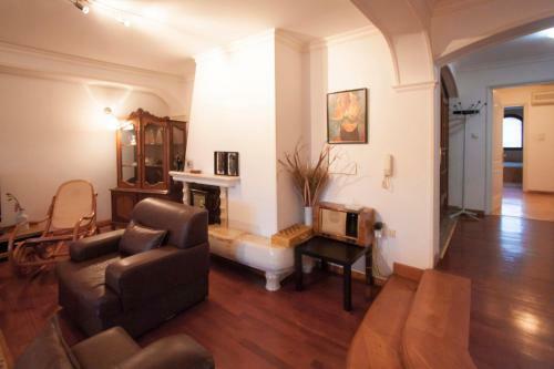 Central Exclusive Apartment
