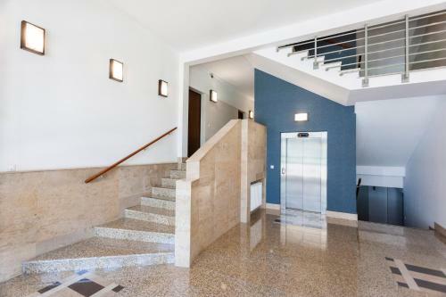 Neptun Park Apartments