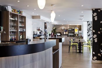 Hotel Kyriad Lyon Est - Saint Bonnet De Mure