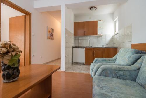 Apartments Obradovi?