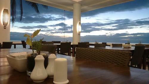 Hotel Eagle Point Beach And Dive Resort