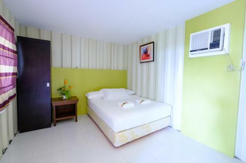Hotel Anika Island Resort