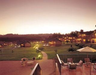 Hotel Three Cities Greenway Woods Golf Resort