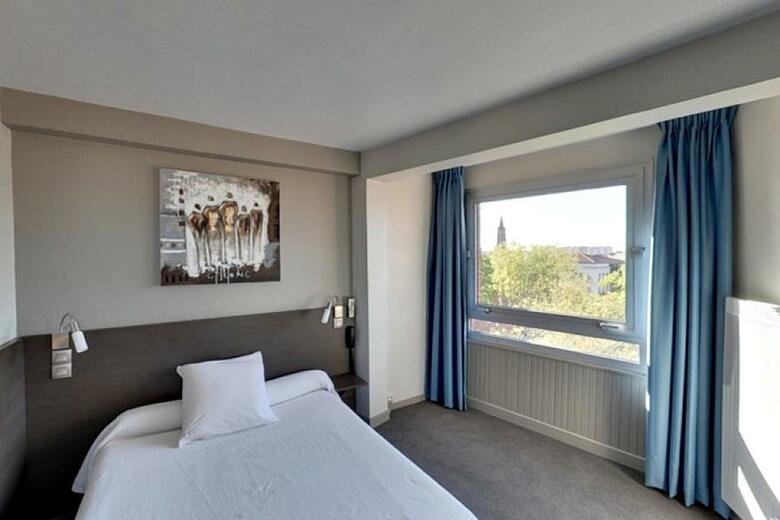 Hotel Victor Hugo
