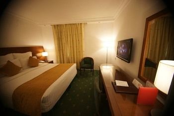 Hotel Amra Palace