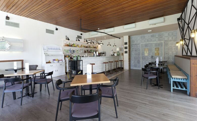 Hotel Alga