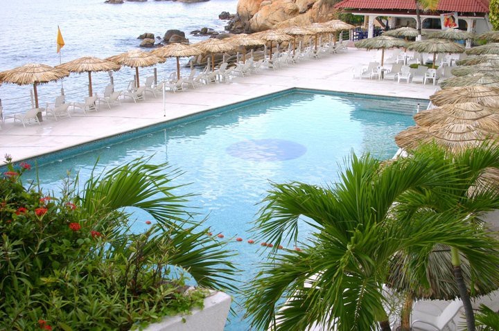 Hotel Las Torres Gemelas Suites&beach Resort