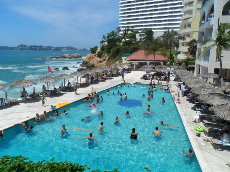 Hotel Las Torres Gemelas Suites&beach Resort