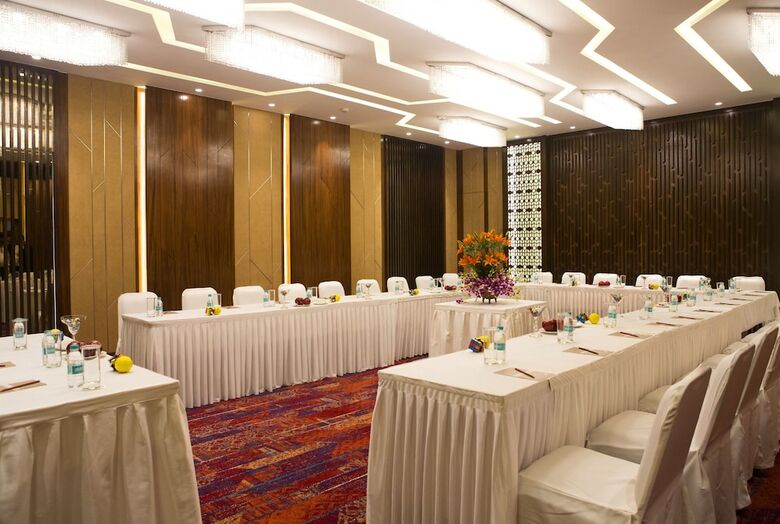 Hotel Fariyas