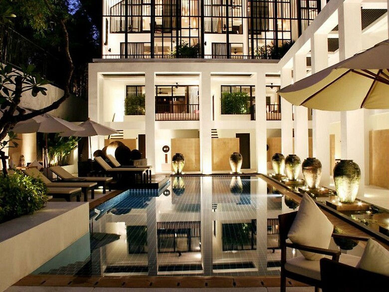 Hotel Manathai Resort