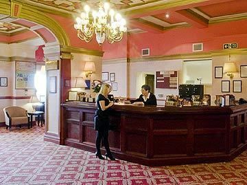 Hotel Savoy