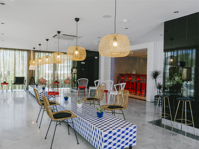 Topazio Mar Beach Hotel & Apartments