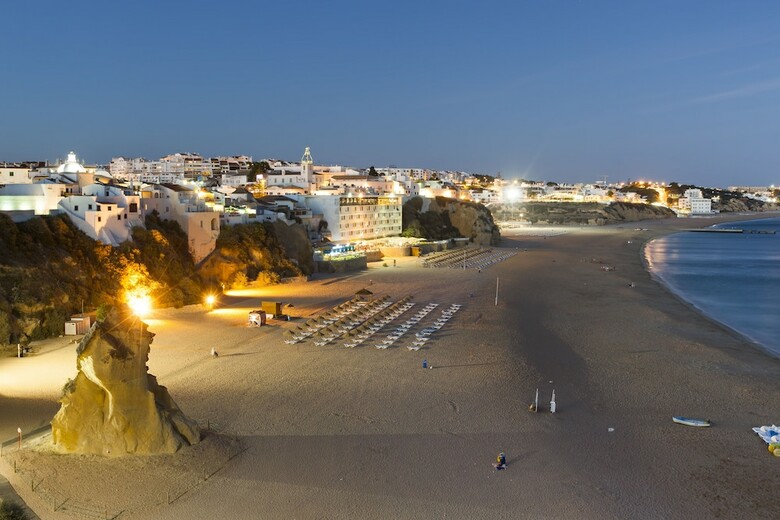 Topazio Mar Beach Hotel & Apartments
