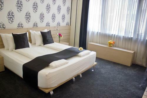 Z Executive Boutique Hotel