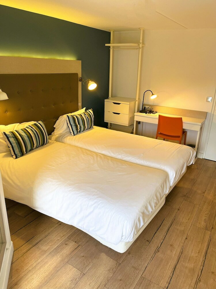 Hotel Kyriad Argenteuil