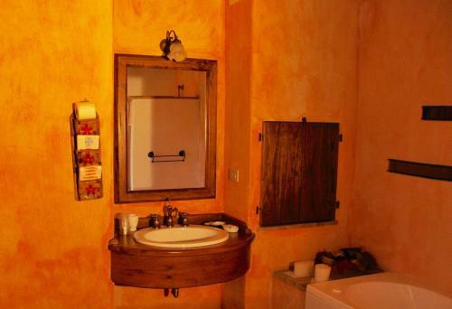 Hostal Podere Le Corone