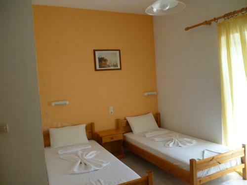 Hostal Babis Taverna & Rooms