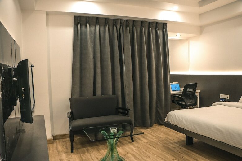 Hotel Madhushree