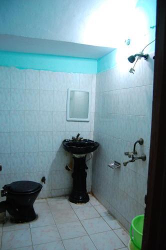 Hotel Viren International