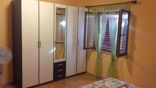 Apartamentos Corry 1
