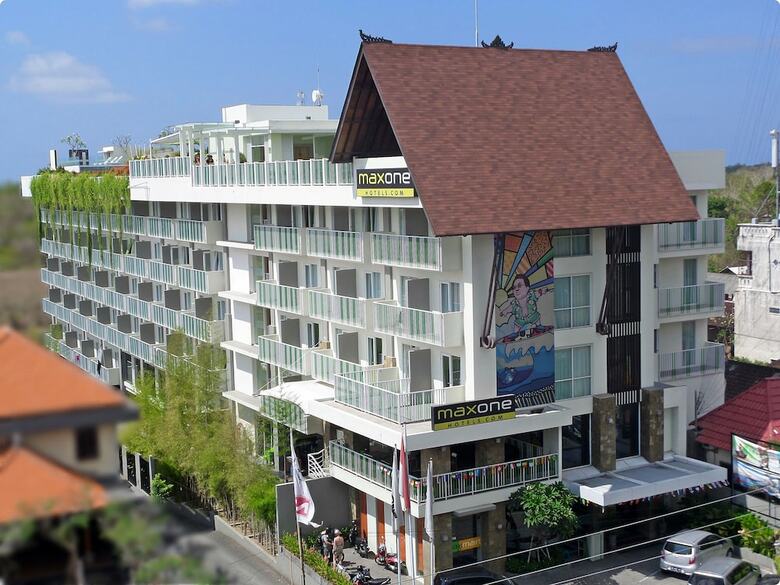 Hotel Maxonehotels At Bukit Jimbaran