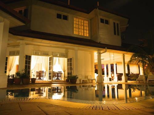 Rumah Putih Bed & Breakfast Near Klia & Klia 2
