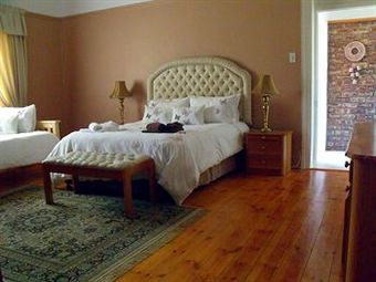 Hostal Bisibee Guest House