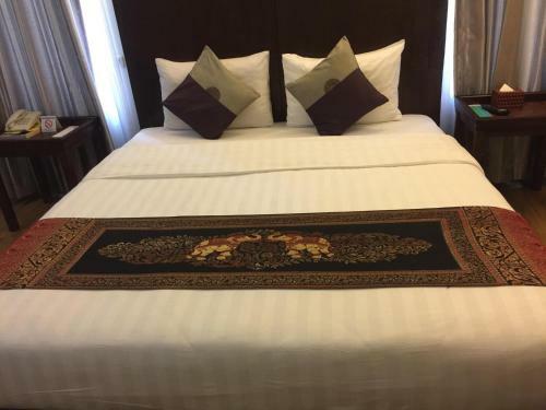 Hotel Holiday Villa Nataya