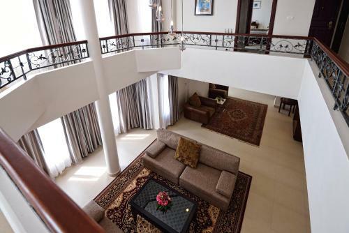 Hotel Holiday Villa Nataya